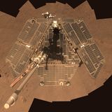 Roboter-Seflie: Im September 2014 nahm der Marsrovers sich selber auf. Wissenschaftler, die über die Jahre mit "Opportunity" zu tun hatten, trauerten um das endgültige Ende der Mission. "Gute Reise", erklärte Keri Bean, der die letzte Botschaft an den Roboter schickte, auf Twitter.