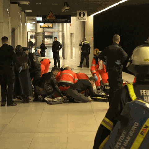 Angeklagter im Doppelmord-Prozess von Hamburg, Rettungsarbeiten am Bahnhof Jungfernstieg