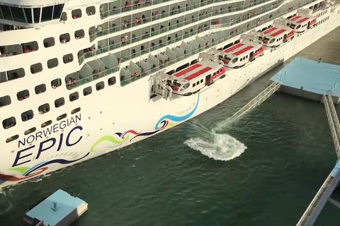 Kreuzfahrtschiff baut Unfall auf Puerto Rico