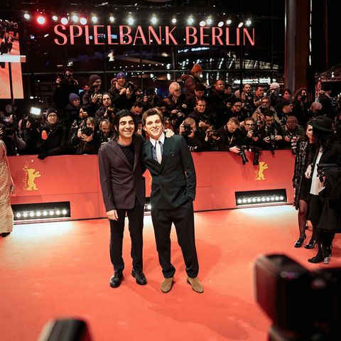 Regisseur Fatih Akin (l.) mit seinem Hauptdarsteller Jonas Dassler