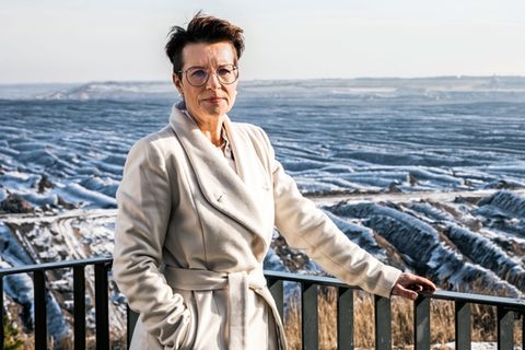 Versöhnt mit den Zumutungen des Tagesbaus: Welzows Bürgermeisterin Birgit Zuchold