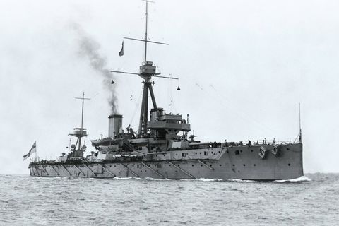 Das Schlachtschiff "Dreadnought" stellte mit seiner schweren Bewaffnung alle bisherigen Kriegsschiffe in den Schatten.