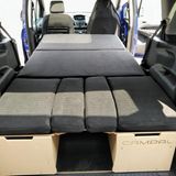 Je  nach Fahrzeug ist die Liegefläche unterschiedlich groß.