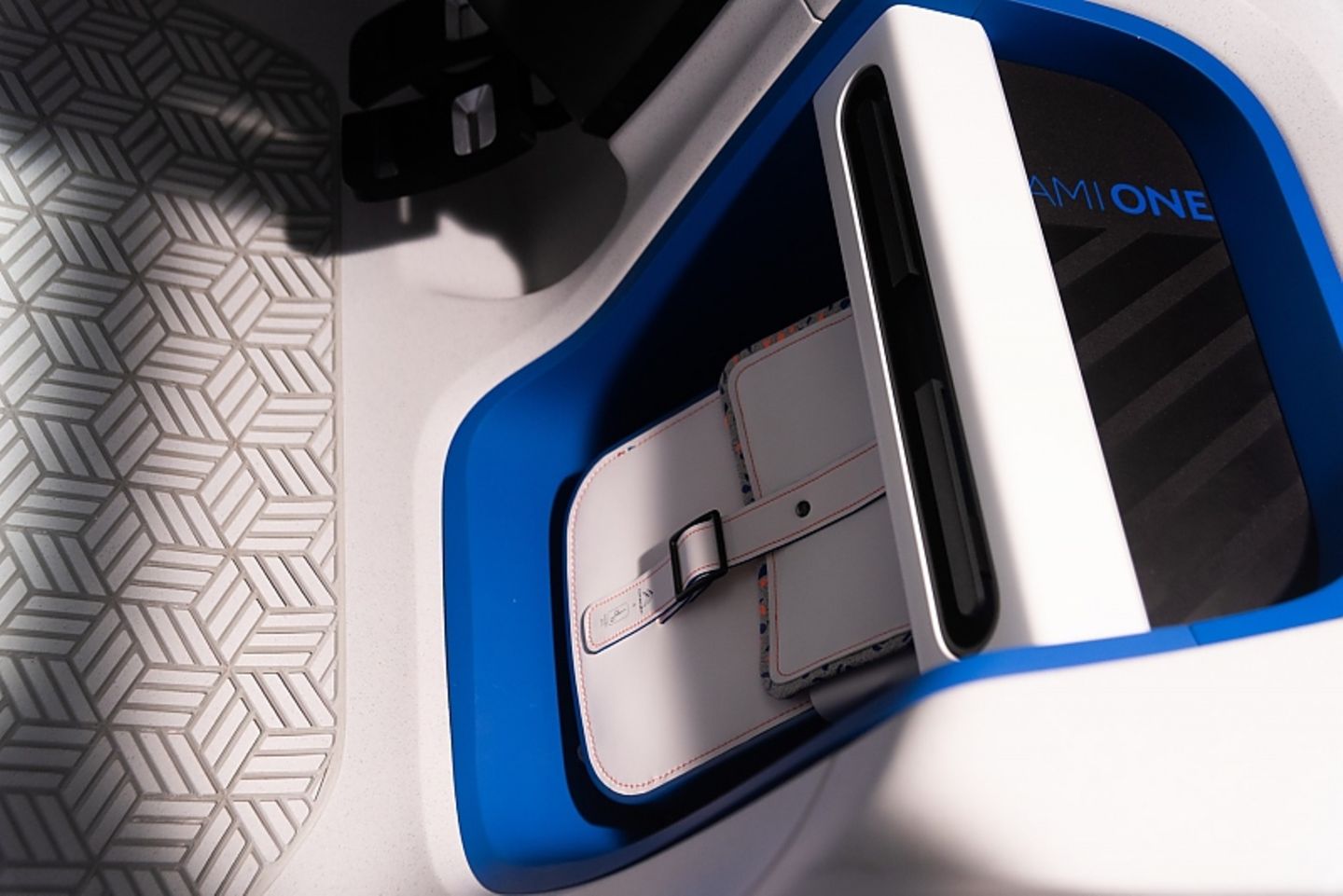 Citroen Ami One Concept - Spielereien im Innern