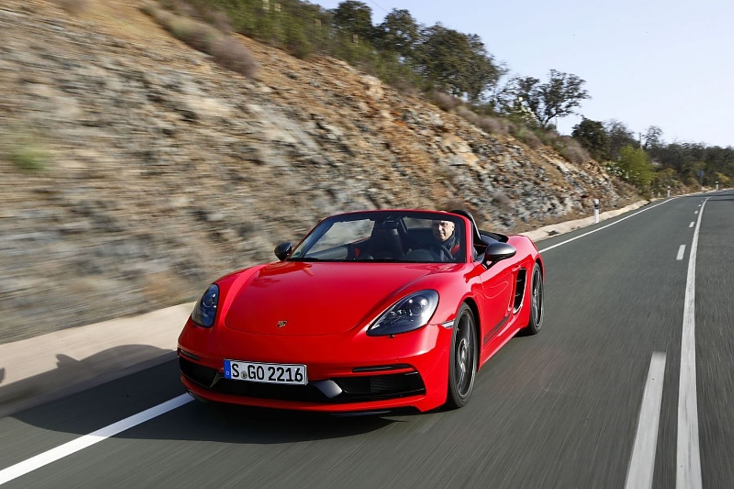Der Porsche 718 Boxster T ist straff abgestimmt