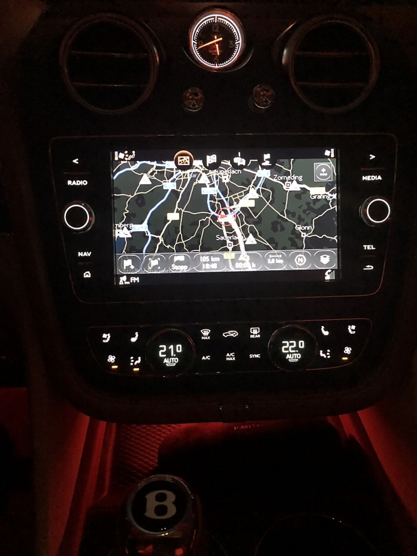 Bentley Bentayga V8