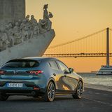 Die Dachlinie ist abfallend