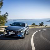 Der neue Mazda 3 hat Voll-LED Scheinwerfer