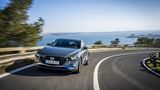 Der neue Mazda 3 hat Voll-LED Scheinwerfer