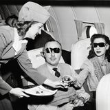 Wegen der intensiven Sonnenstrahlung wurden Sonnenbrillen ausgegeben.