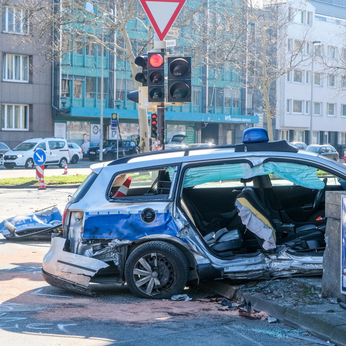 Polizei zieht Auto mit falschem Blaulicht aus dem Verkehr