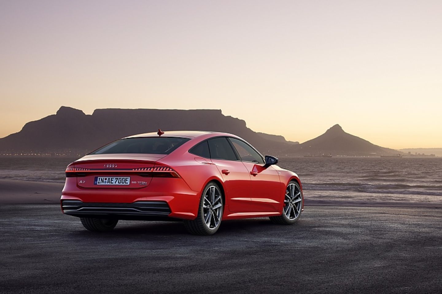 Audi A7 55 TFSI e