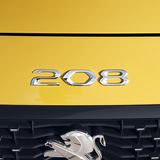 Peugeot 208 - scheinbar stolz auf seinen Namen