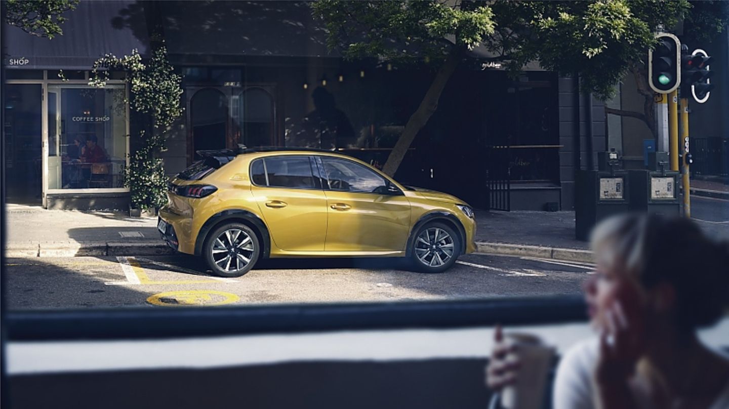 Peugeot 208 2020