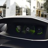 Peugeot 208 - animierte Instrumente