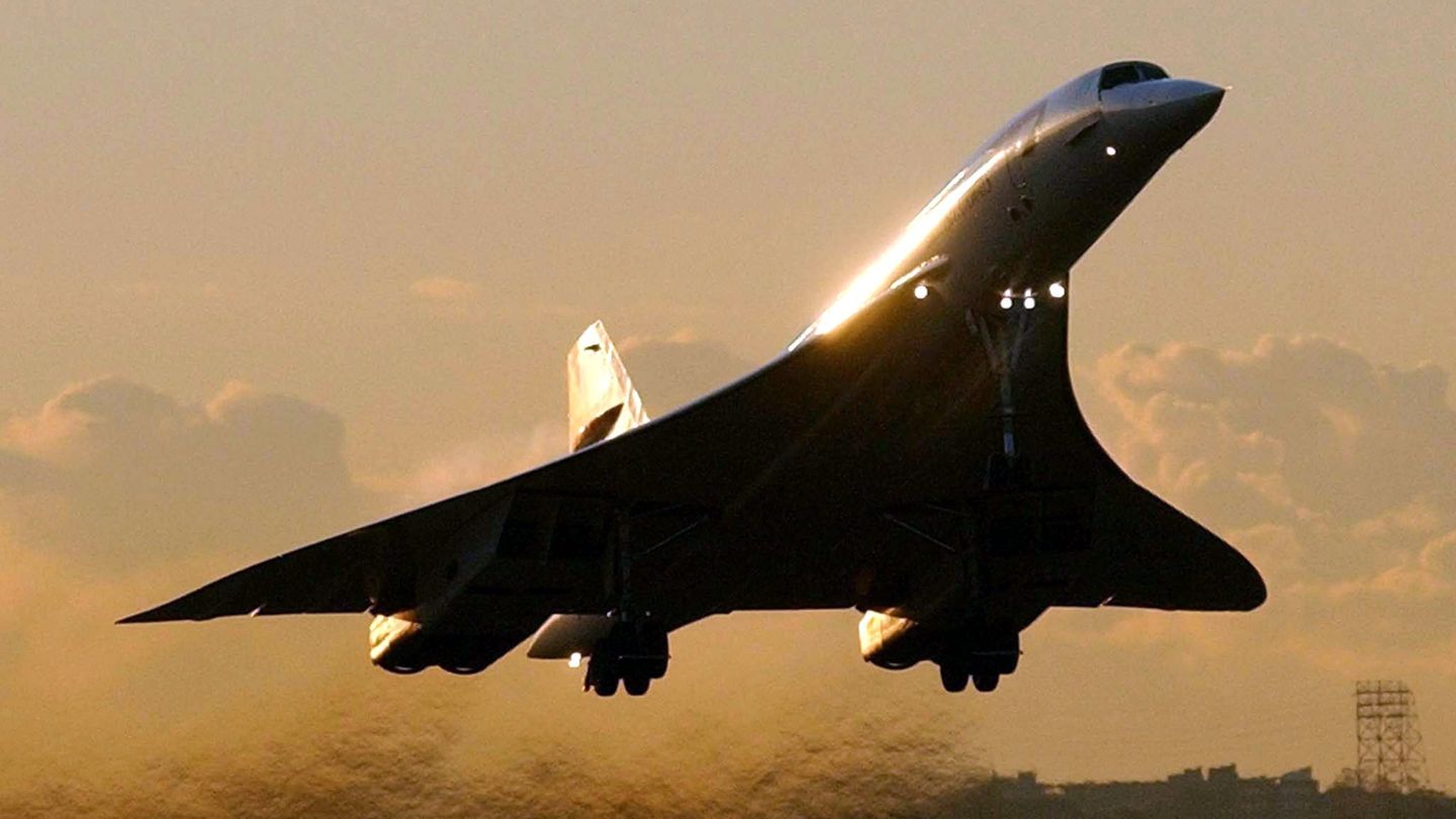 Nur 29 Minuten dauerte der erste Testflug. Erst eineinhalb Jahre später durchbrach eine Concorde erstmals die Schallmauer und erreichte im November 1970 erstmals die doppelte Schallgeschwindigkeit von Mach 2 - ihre spätere Reisegeschwindigkeit