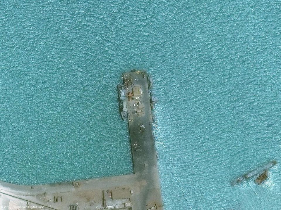 Recherchebericht: So fanden wir vor der Küste des Jemen in Deutschland gebaute Kriegsschiffe Recherchebericht: So fanden wir vor der Küste des Jemen in Deutschland gebaute Kriegsschiffe