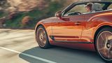 Das Bentley Continental GT Cabrio wiegt 2.414 Kilogramm