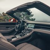 Für die Stickereien des Sitzbezugs