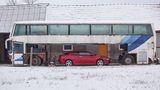 Kroatien, 1. Platz, National Awards:  Kozjak Boris fotografiert am liebsten auch den Alltag. Hier ein Bus, der in eine Garage verwandelt wurde. 