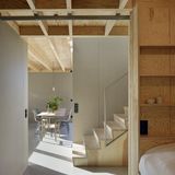 Für den Sieg des Haus "Späckhuggaren" erhalten die Architekten Per Bornstein, Andreas Lyckefors, und Johan Olsson ein Preisgeld von 7000 Euro, zusätzlich gibt es noch 1000 Euro für den Bauherrn