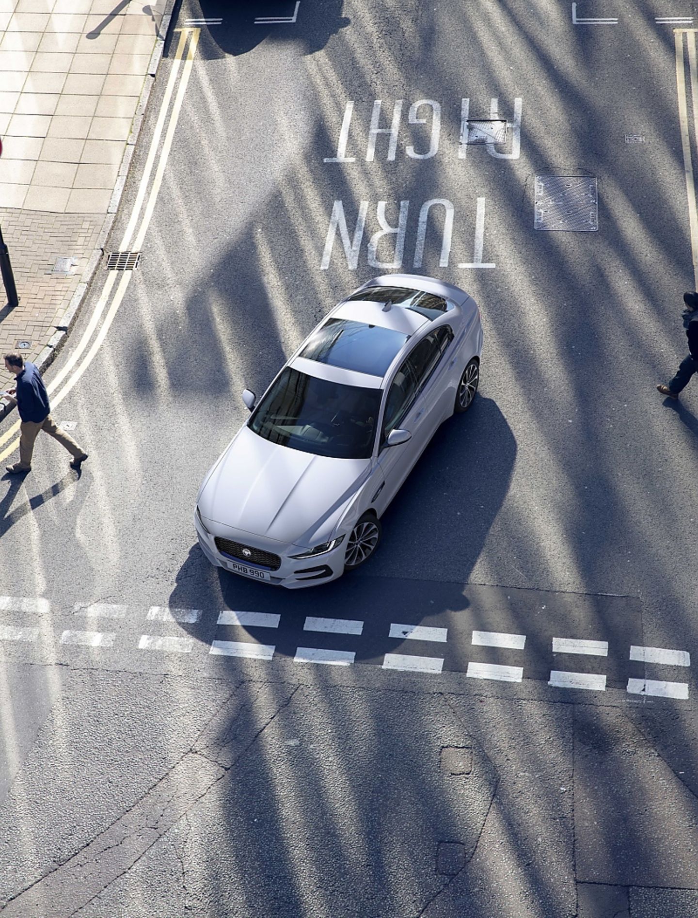Jaguar XE 2020