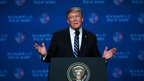 Donald Trump auf der Pressekonferenz nach dem gescheiterten Gipfel in Hanoi