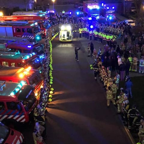 Ehren-Parade für Feuerwehrmann