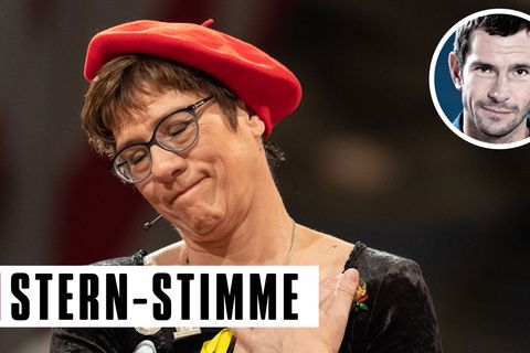 Annegret Kramp-Karrenbauer beim Karneval