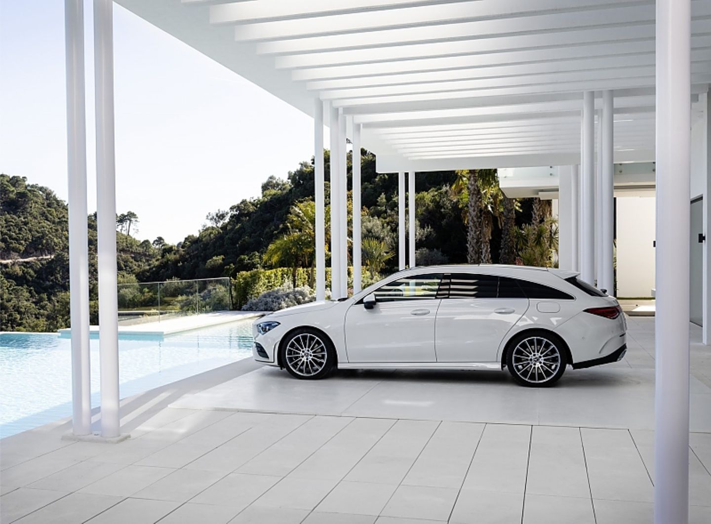 Mercedes CLA Shooting Brake - 4,69 Meter lang