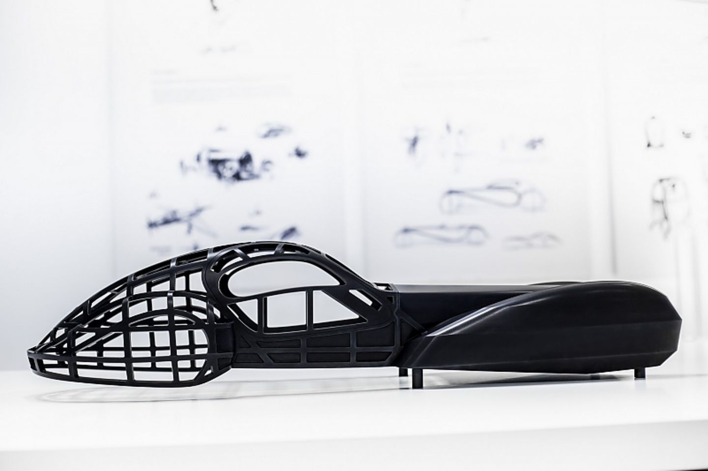 Der ursprüngliche "Bugatti La Voiture Noire" ist seit dem Zweiten Weltkrieg verschollen