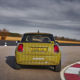 Mini Cooper SE Prototyp - stark in der Kurve