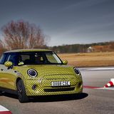 Mini Cooper SE Prototyp - an der Lenkung wird noch weiter gearbeitet