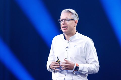 Der Von-Floerke-Gründer David Schirrmacher und Investor Frank Thelen (auf dem Bild) liefern sich eine öffentliche Schlammschlacht