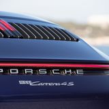 Der Spoiler fährt bei Bedarf hoch