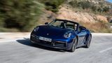 Nach 3,.8 Sekunden erreicht das Porsche 911 Carrera 4S Cabriolet die 100 km/h-Marke