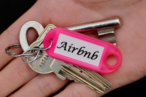 Sozialwohnung bei Airbnb angeboten: Salzburg kündigt Mietvertrag