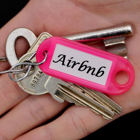 Sozialwohnung bei Airbnb angeboten: Salzburg kündigt Mietvertrag