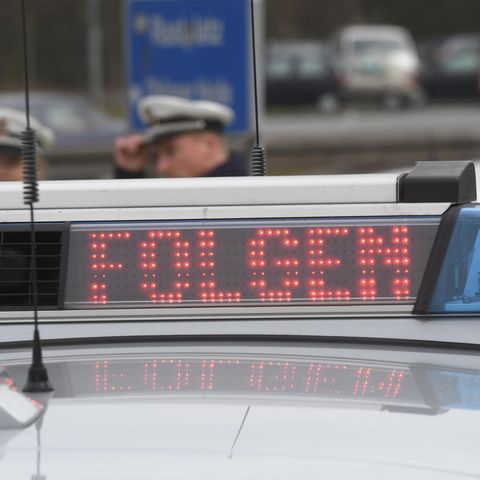 Eine Polizeistreife als Symbolfoto für Hamburg News