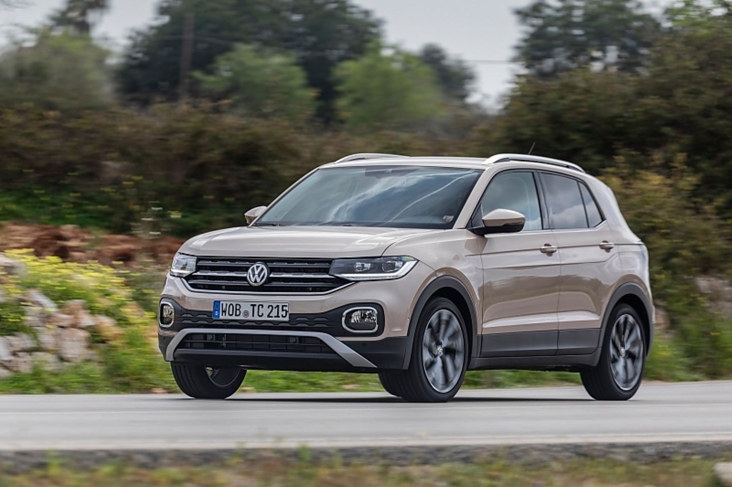 Der VW T-Cross ist 4,11 Meter lang und übertrifft damit den Polo um 54 Millimeter