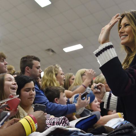 Melania Trump begrüßt die Einwohner von Opelika, Alabama