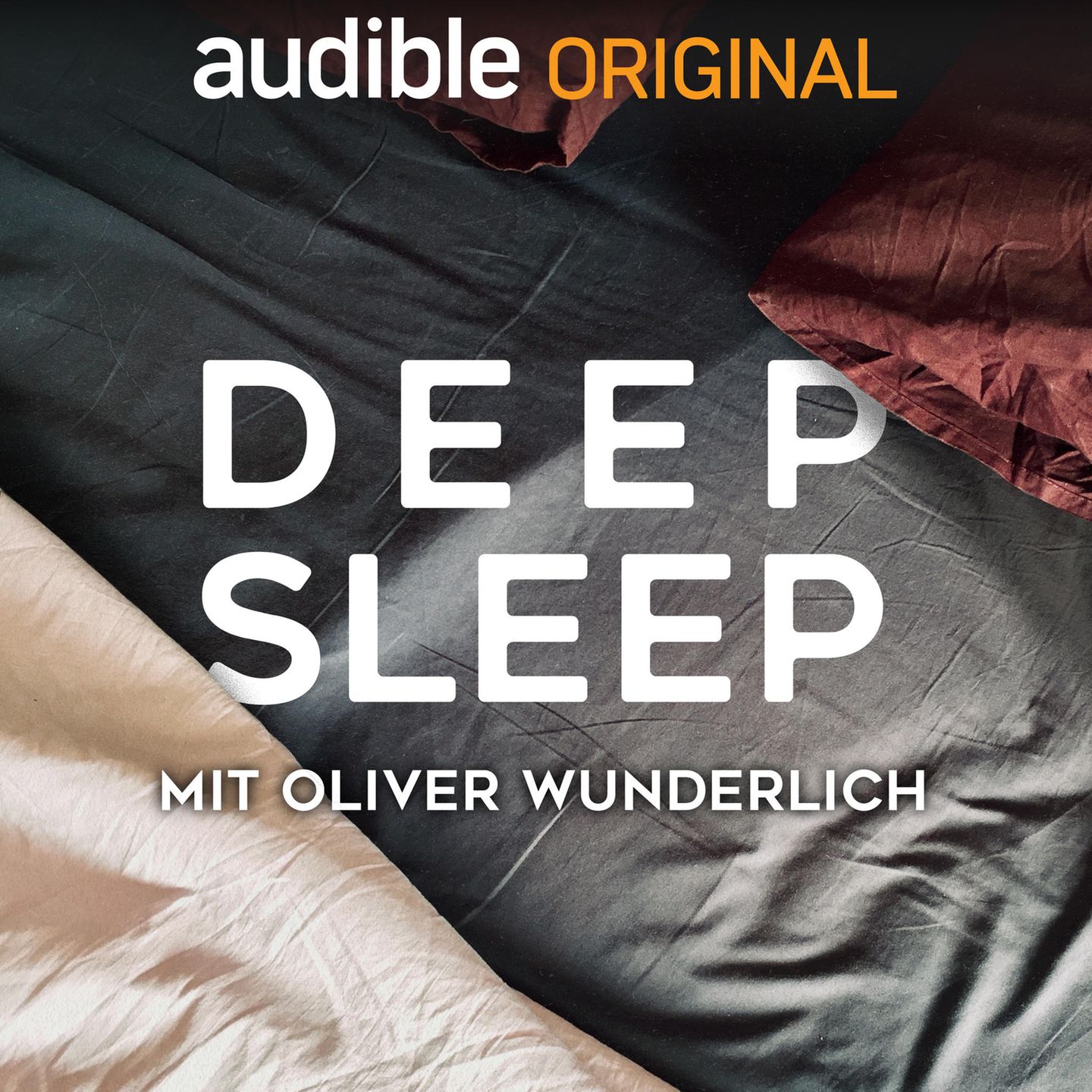 Einschlafen leicht gemacht mit "Deep Sleep" von Oliver Wunderlich: Wer schlecht schläft, ist nicht fit. Das ist klar. Das will Oliver Wunderlich in seinem Podcast ändern. Vier Wochen lang hört man jeden Abend eine Folge. So lernt man am Abend loszulassen, sich zu entspannen und so besser zu schlafen. Hier geht's zum Download.