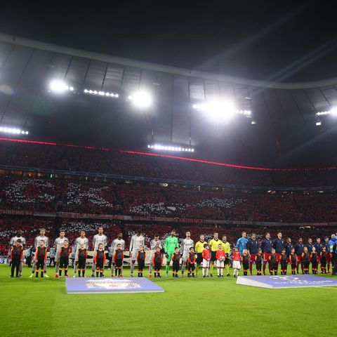 Choreo-Knatsch auf Ost-Tribüne des FC Bayern