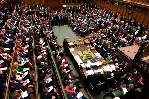 Das britische Parlament stimmt gegen einen Brexit ohne Abkommen 