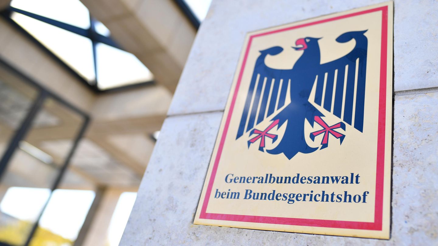 Rechtsextreme Drohmails - NSU 2.0 - Helene Fischer