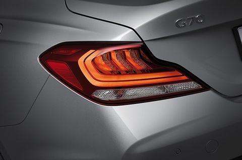 Genesis G70 2.0 T - schickes Design auch am Heck