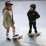 Sky und Ocean posieren