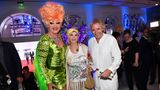 TV-Star: Gemeinsam mit Dragqueen Olivia Jones bei der Bertelsmann Party in Berlin 2016.