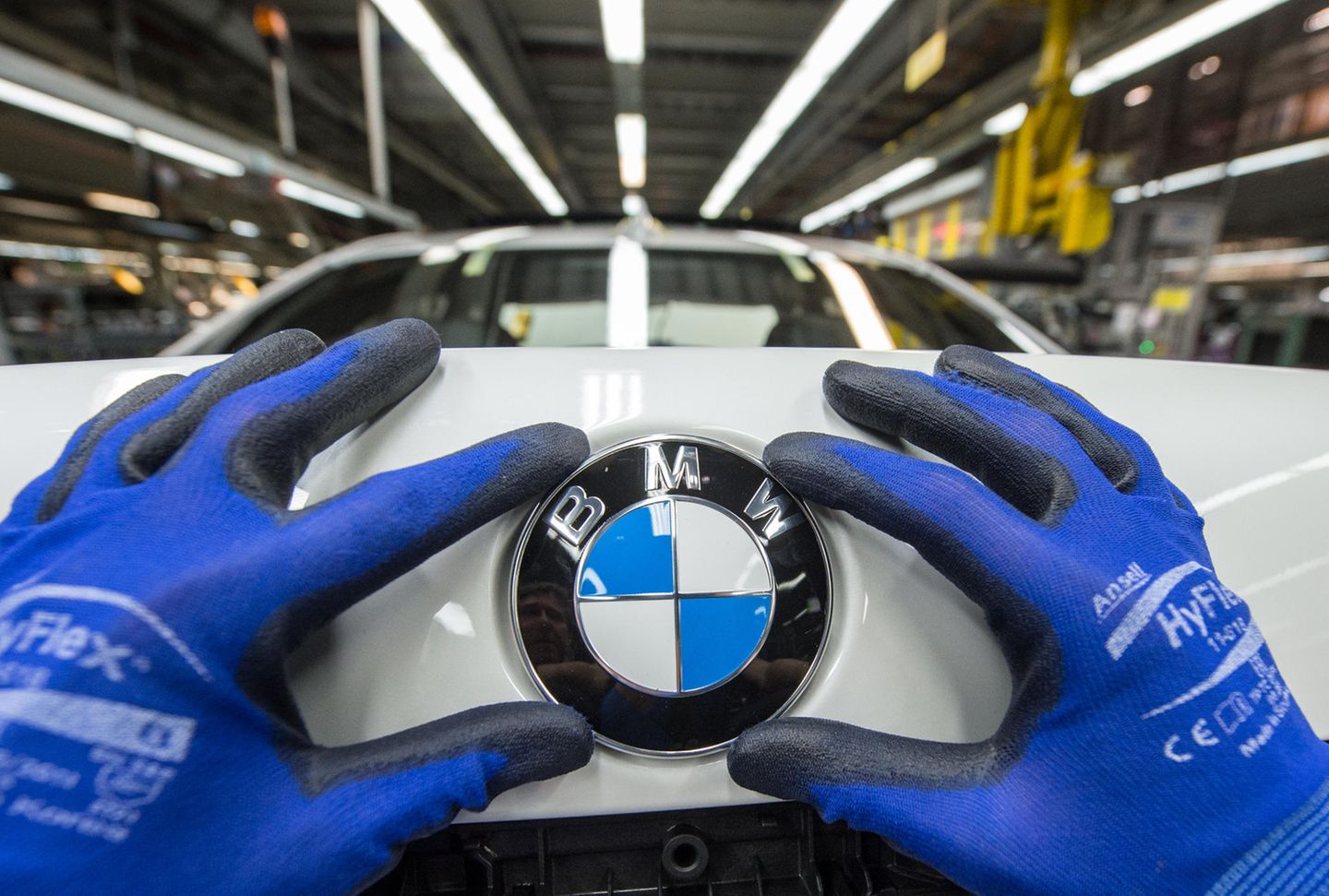 BMW München Vorarbeiter verbietet Türkisch