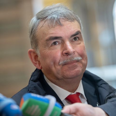 Verfahren um Millionenklage von Gustl Mollath in München begonnen
